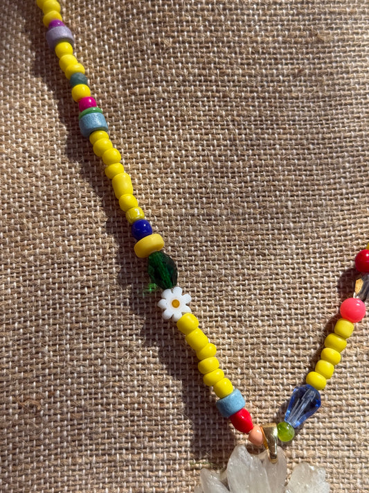 Sunlit Daisy Necklace