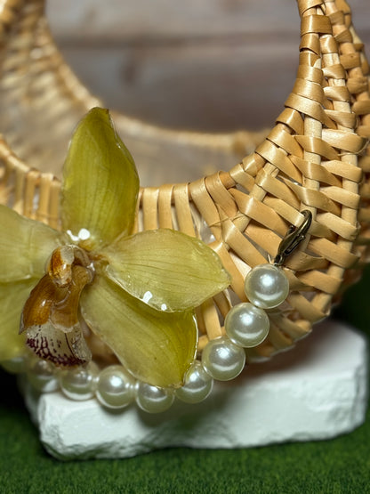 Green Cymbidium Pearl Mini Rattan Handbag