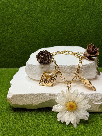 White Daisy & Pinecone Gold Bracelet