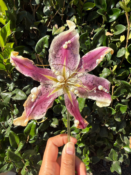 Stargazer Lily Hairstick