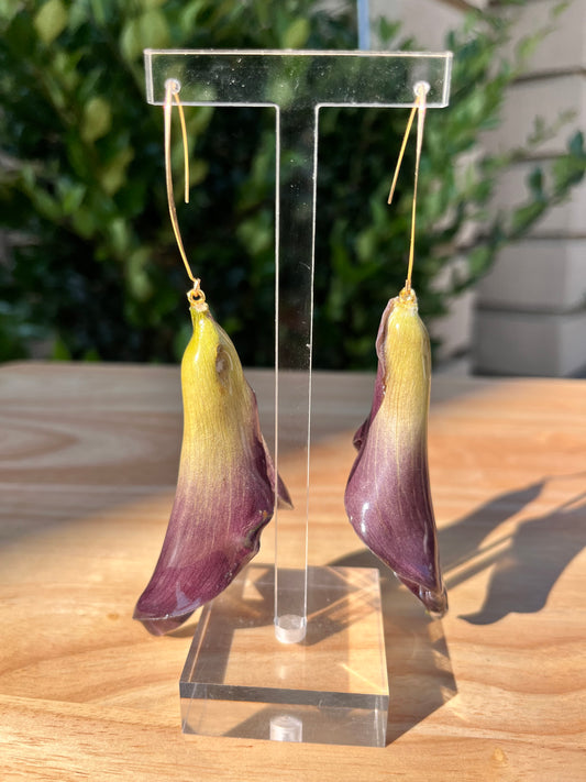 Midnight Calla Lily Earrings